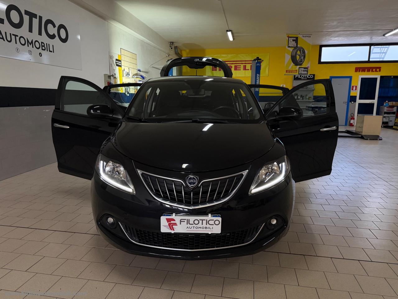 LANCIA Ypsilon 1.0 FireFly 5p.S&S Hybryd Gold NEW GOLD - MOTORE IBRIDO