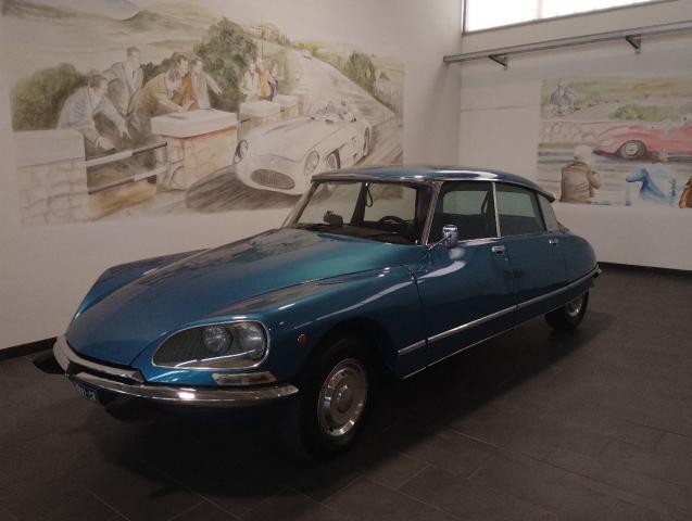 CITROEN - DS 23 ie PALLAS - ASI - TARGHE E LIBRETTO ORIGINALE -