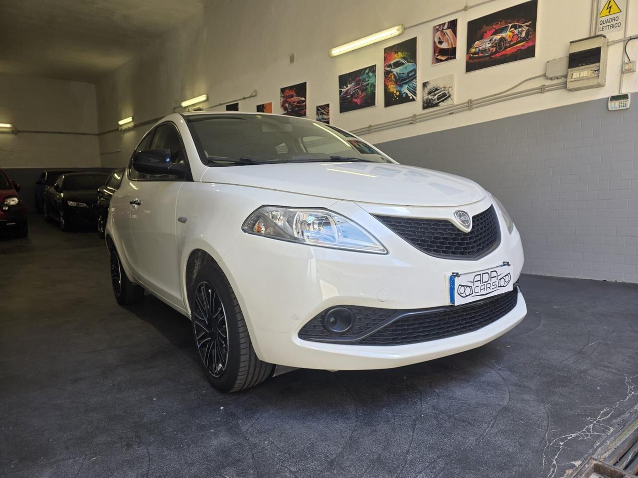 Lancia Ypsilon 1.2 69 CV unico proprietario