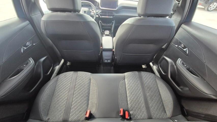 Peugeot 2008 Hybrid 145 e-DCS6 Allure - 2025