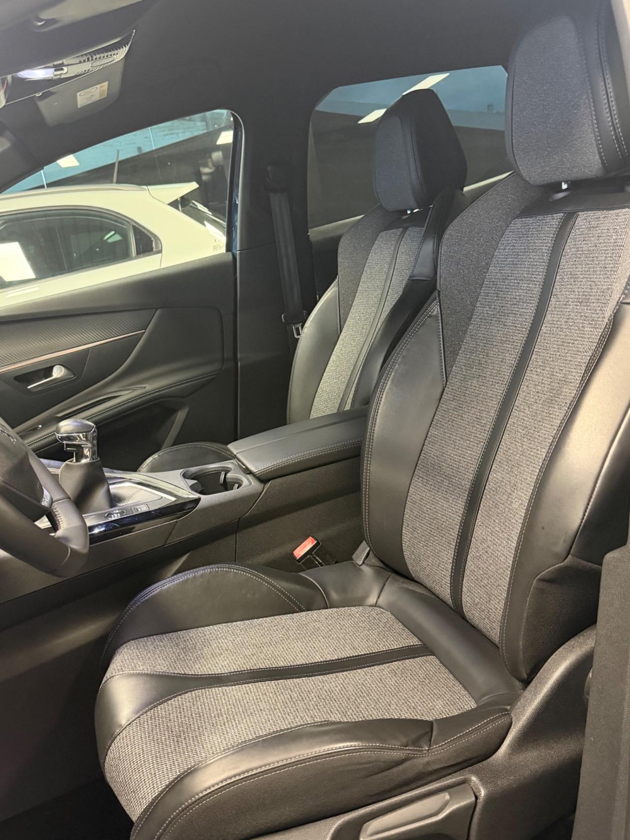 Peugeot 3008 PureTech Turbo 130 S&S Allure Pack