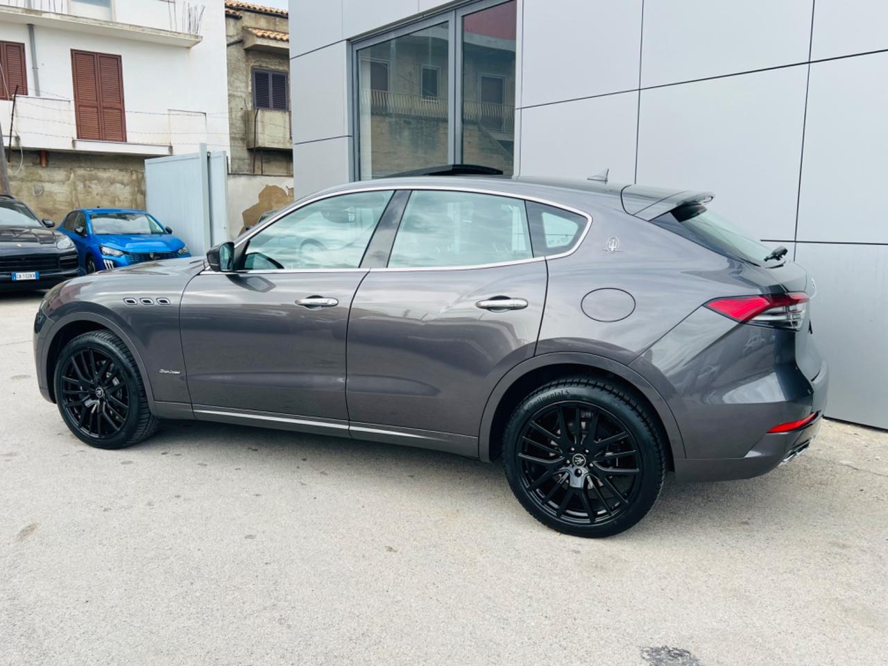 Maserati Levante V6 430 CV S Granlusso possibilità noleggio no scoring