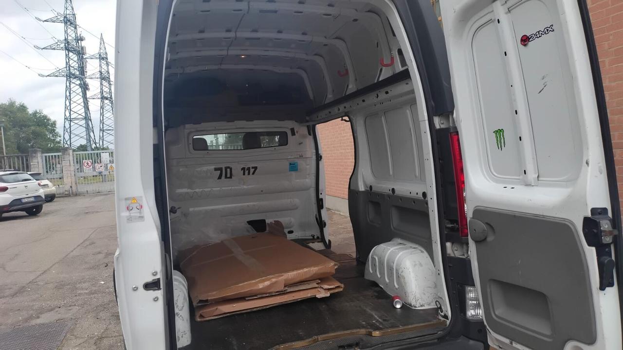 Opel Vivaro 29 2.0