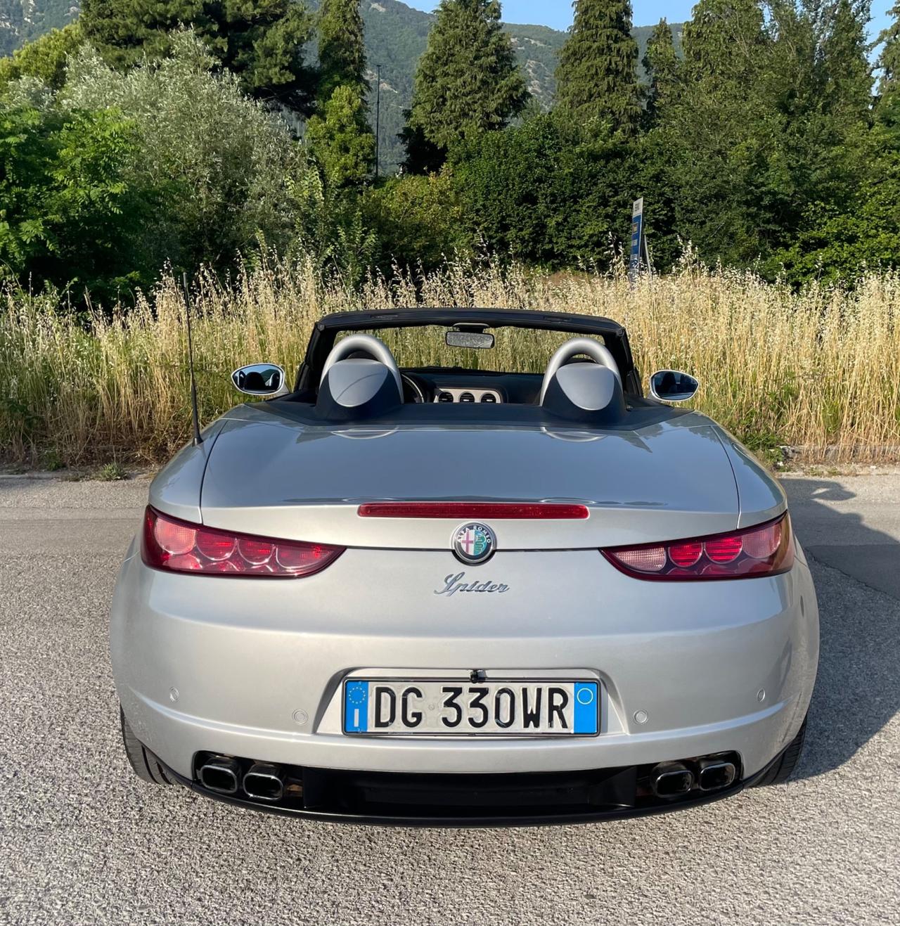 Alfa Romeo Spider Pirinfarina 2.2