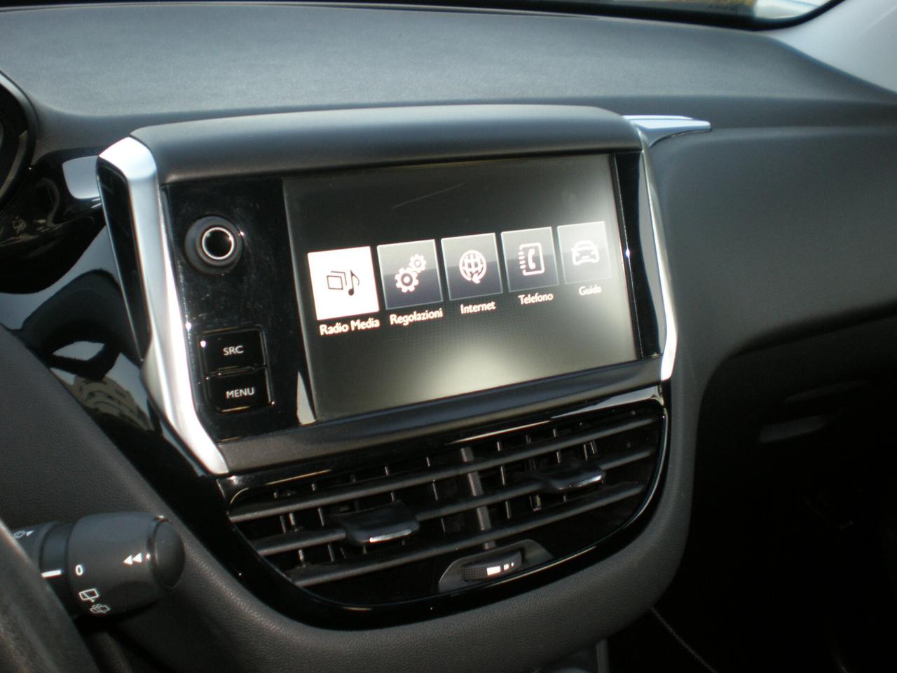 Peugeot 208 1.6 td restyling, bella