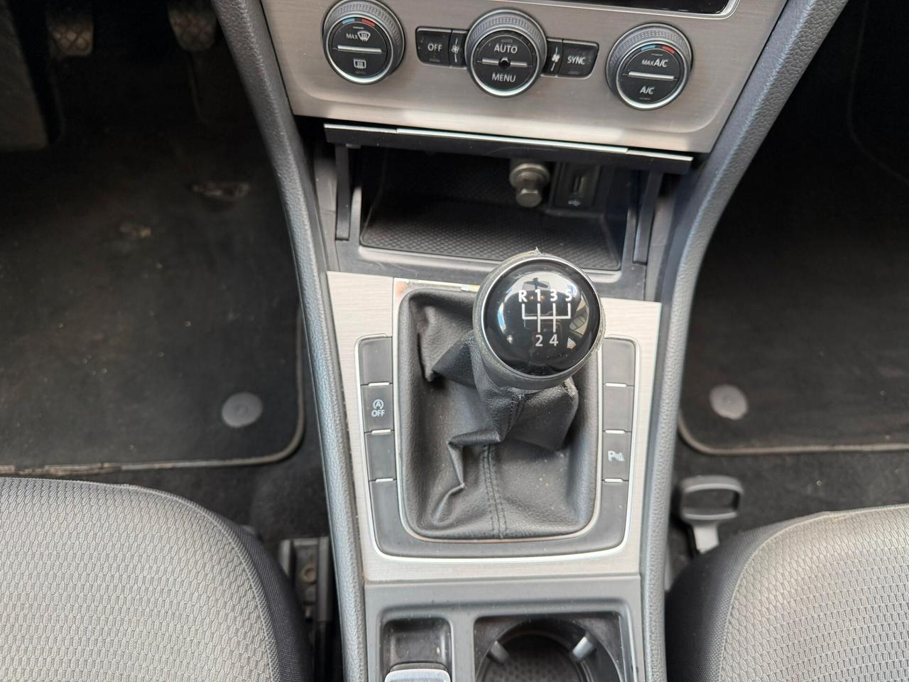 Volkswagen Golf Variant 1.6 TDI 110CV SW ***MOTORE E TURBINA NUOVI***