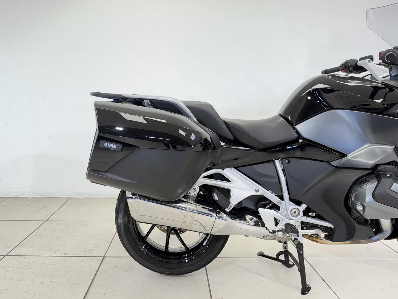 BMW R 1250 RT Triple Black