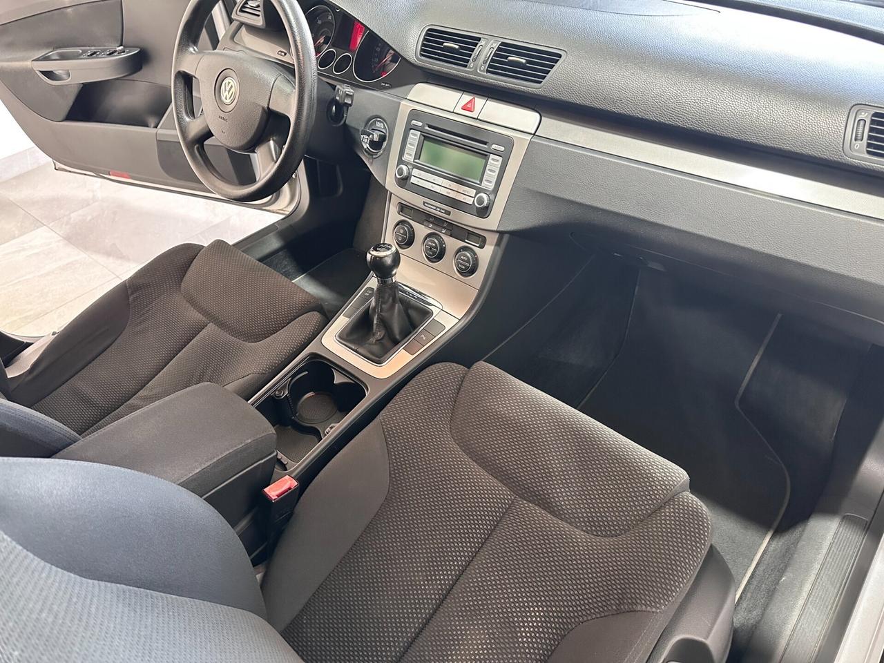 Volkswagen Passat 2.0 TDI 140cv UNICO PROP - NUOVA - DA VETRINA!!!!