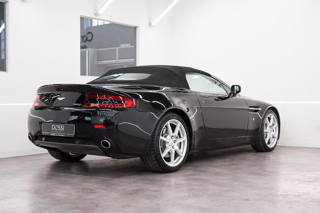 Aston Martin V8 Vantage CABRIO