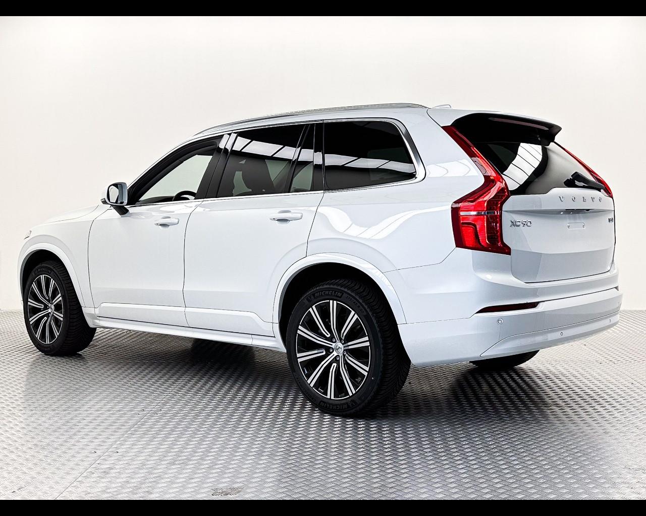 VOLVO N.XC90 Core B5 AWD AUT 7P