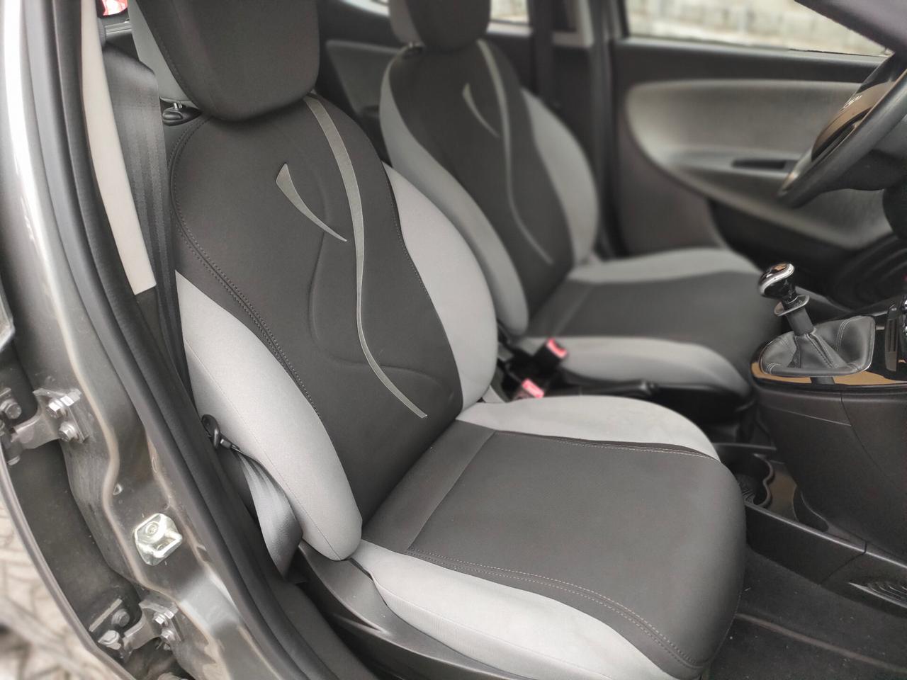 Lancia Ypsilon 0.9 TwinAir 85CV Ecochic Gold