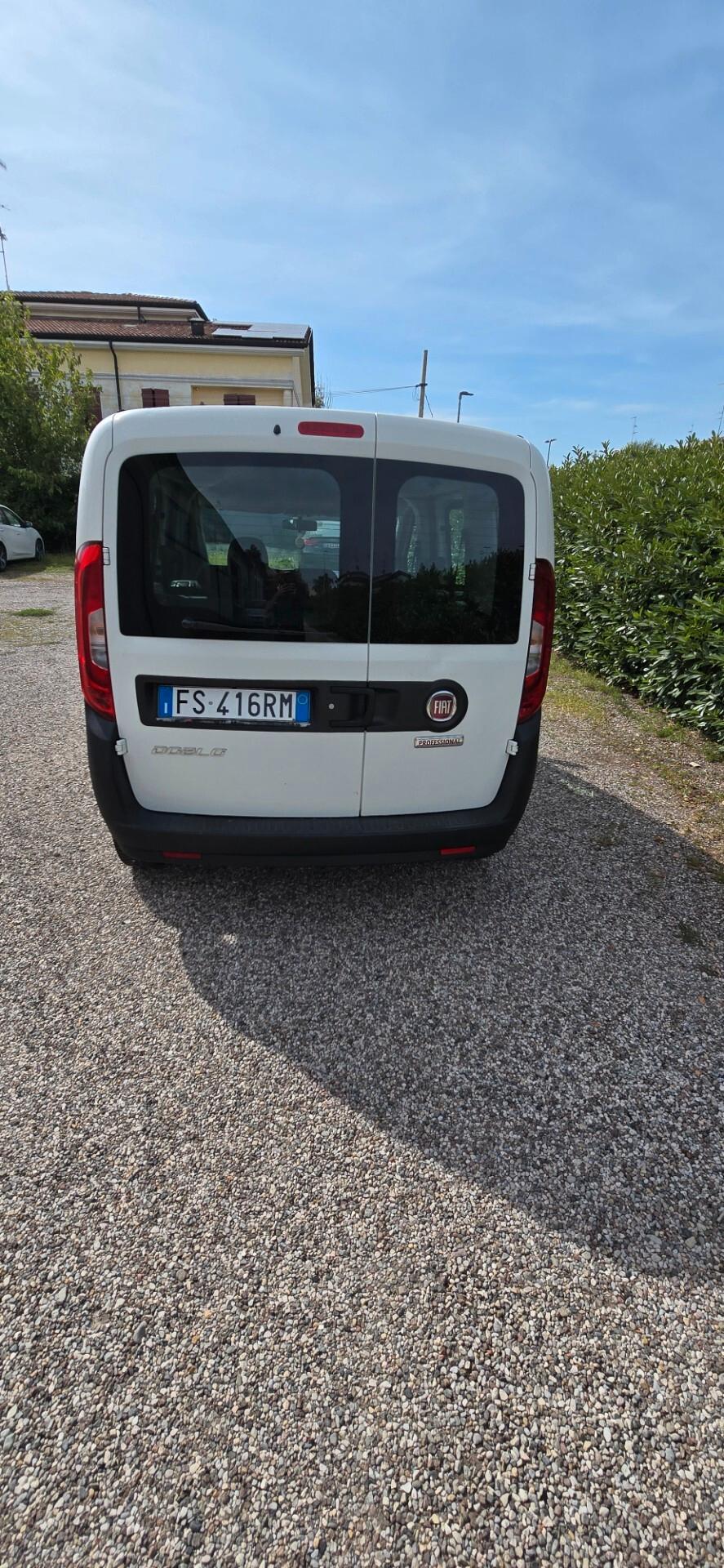 FIAT DOBLÒ PROFESSIONAL AUTOCARRO 5 POSTI