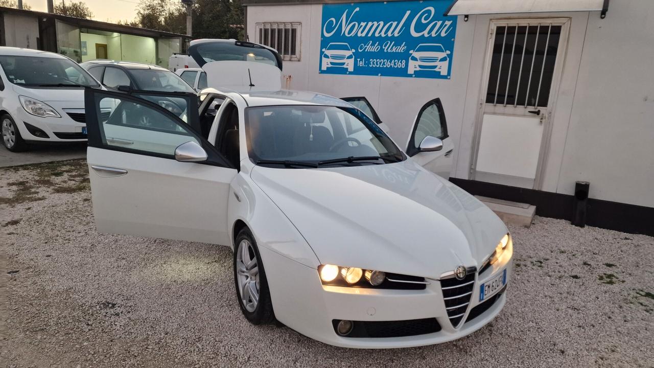 Alfa Romeo 159 2.0 JTDm 136 CV S.W Super - 2012
