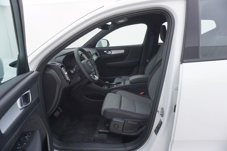 Volvo XC40 B3 Core BR278614 2.0 Mild Hybrid 163CV