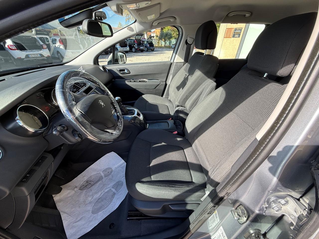 Peugeot 5008 BlueHDi 120 cv - 7 Posti