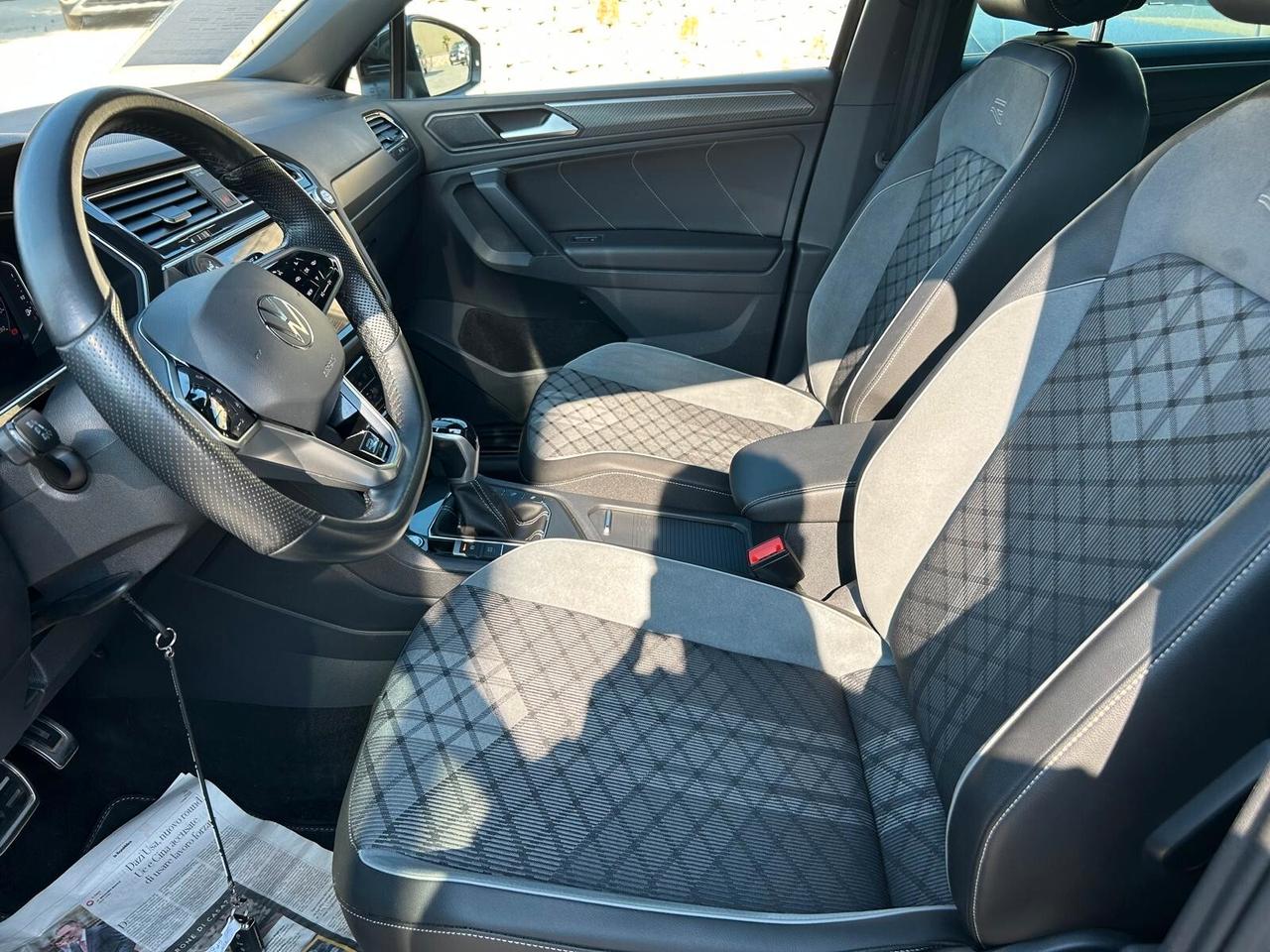 Volkswagen Tiguan 2.0 TDI 150 CV SCR DSG R-Line