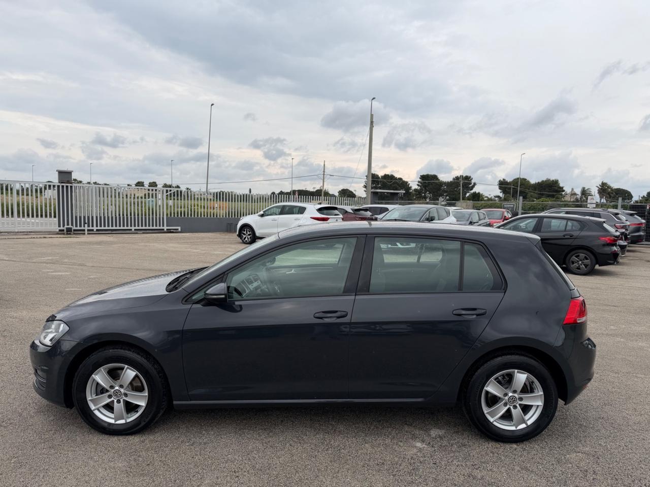 VOLKSWAGEN GOLF 1.6 TDI 90 CV 5P MANUAL FULL MY16
