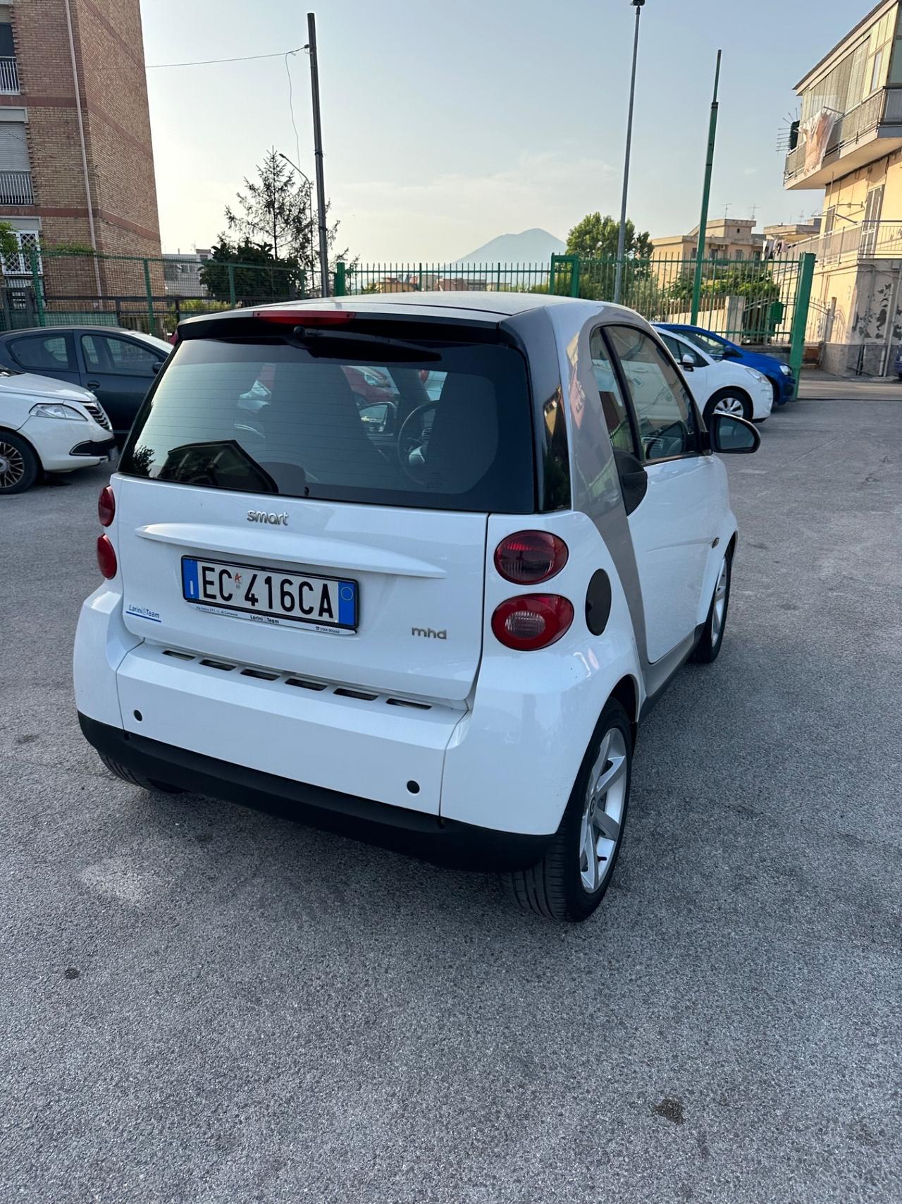 Smart ForTwo 1000 52 kW MHD coupé passion