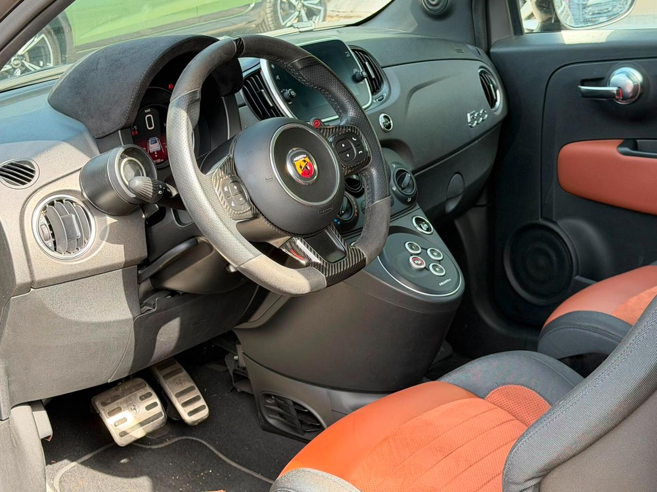 Abarth 595 C 1.4 Turbo T-Jet 180 CV Competizione