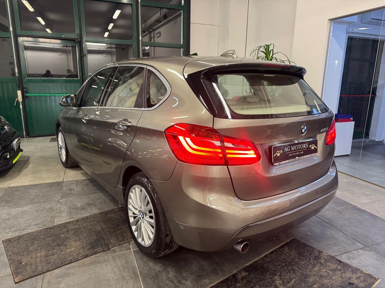 Bmw 2er Active Tourer 218d Luxury Tetto, Head display FULL