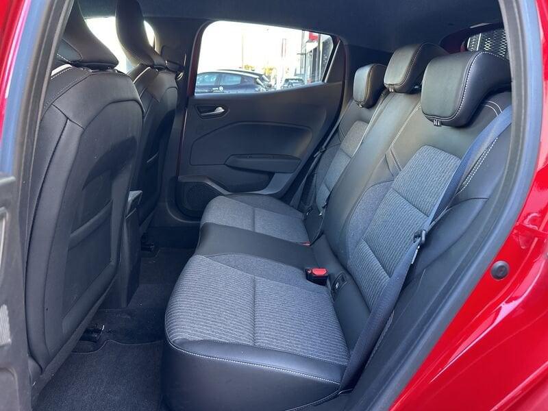Renault Clio Clio 1.6 E-Tech full hybrid Techno 145cv auto