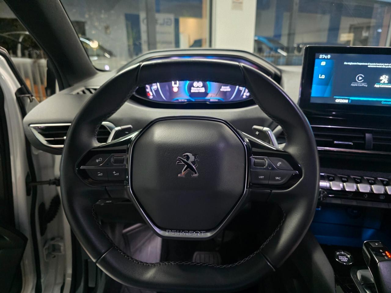 Peugeot 3008 1.5hdi 2023 EAT8 Allure