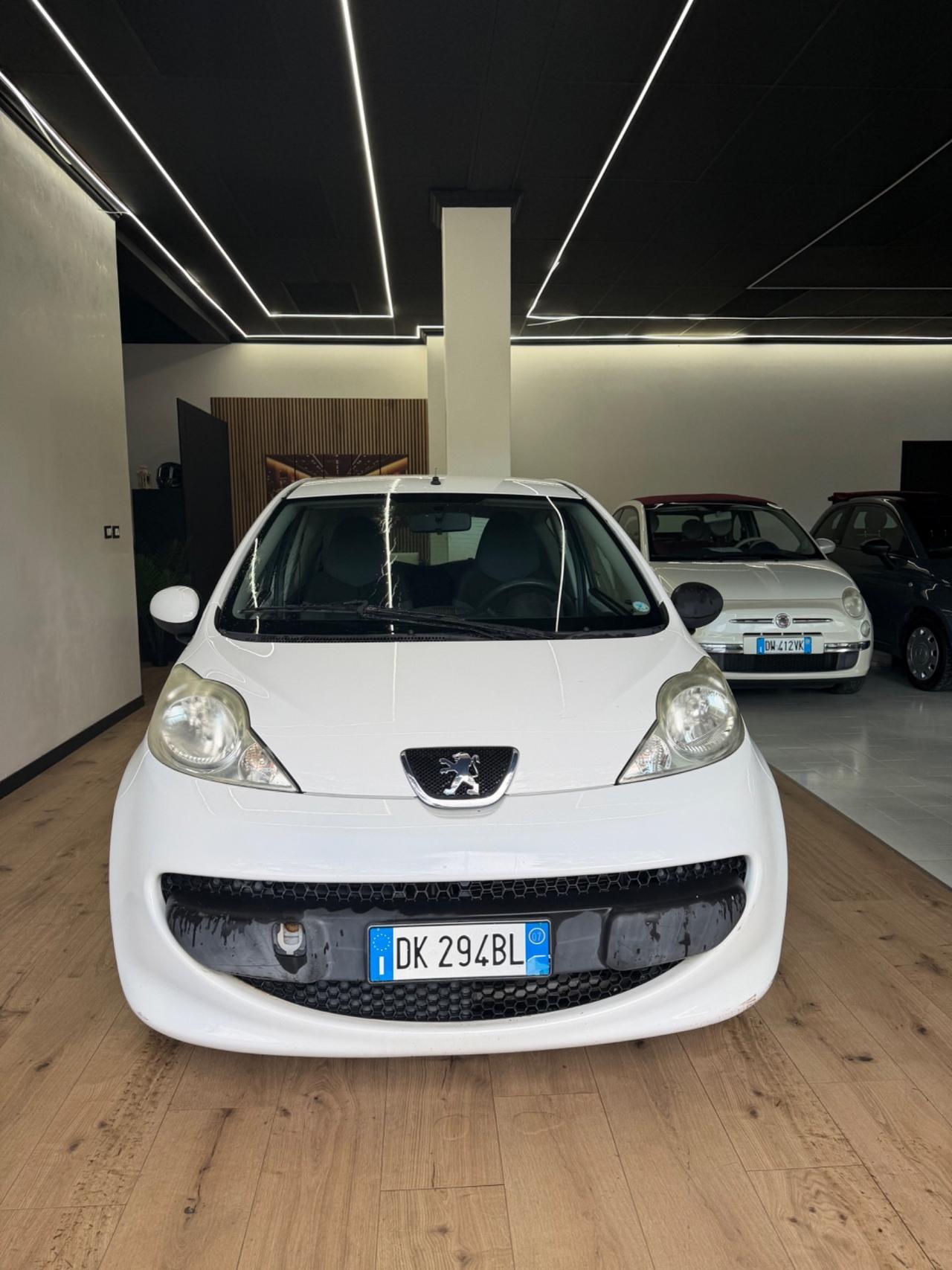 Peugeot 107 1.0 68CV 3p. Sweet Years