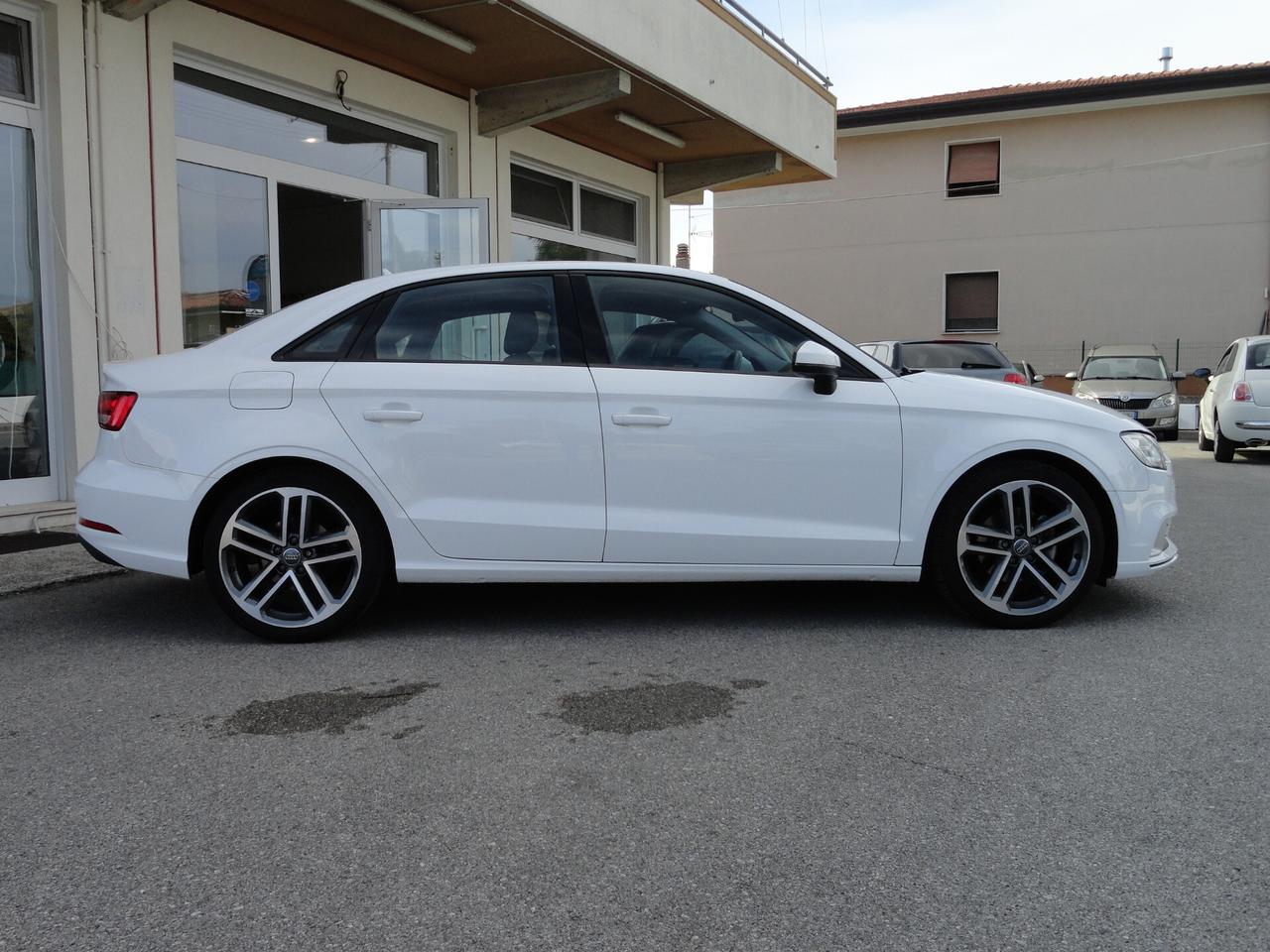 Audi A3 Sedan 2.0 TDI Sport Manuale 6M. "Garanzia 24 Mesi"