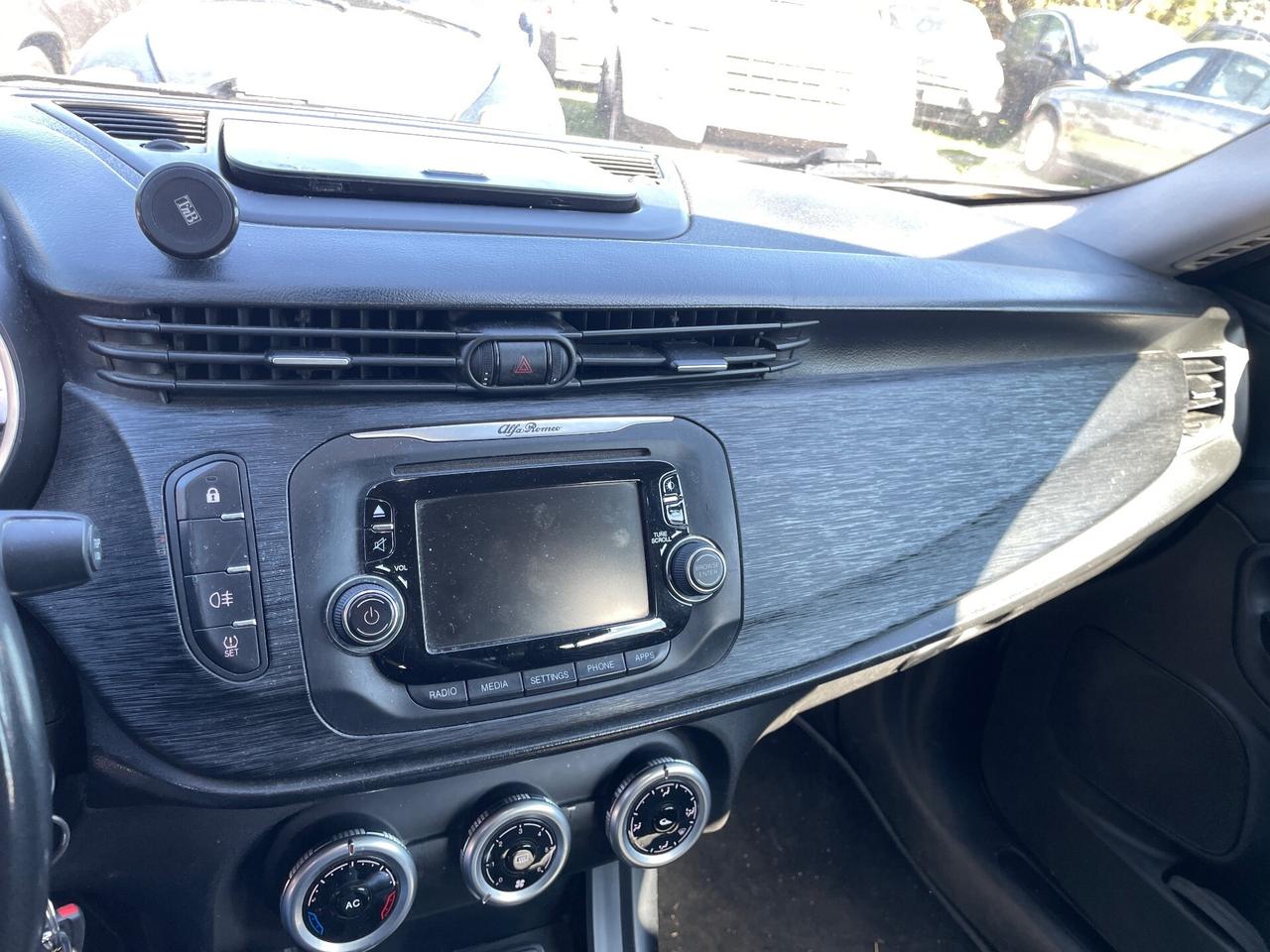 Alfa Romeo Giulietta 1.6 JTDm 120 CV EURO6 . Garanzia 12 mesi