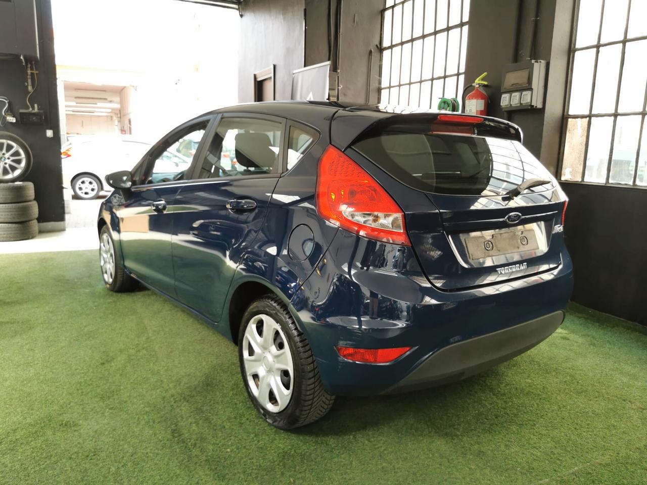 Ford Fiesta 1.4 5 porte Titanium GARANZIA 12 MESI