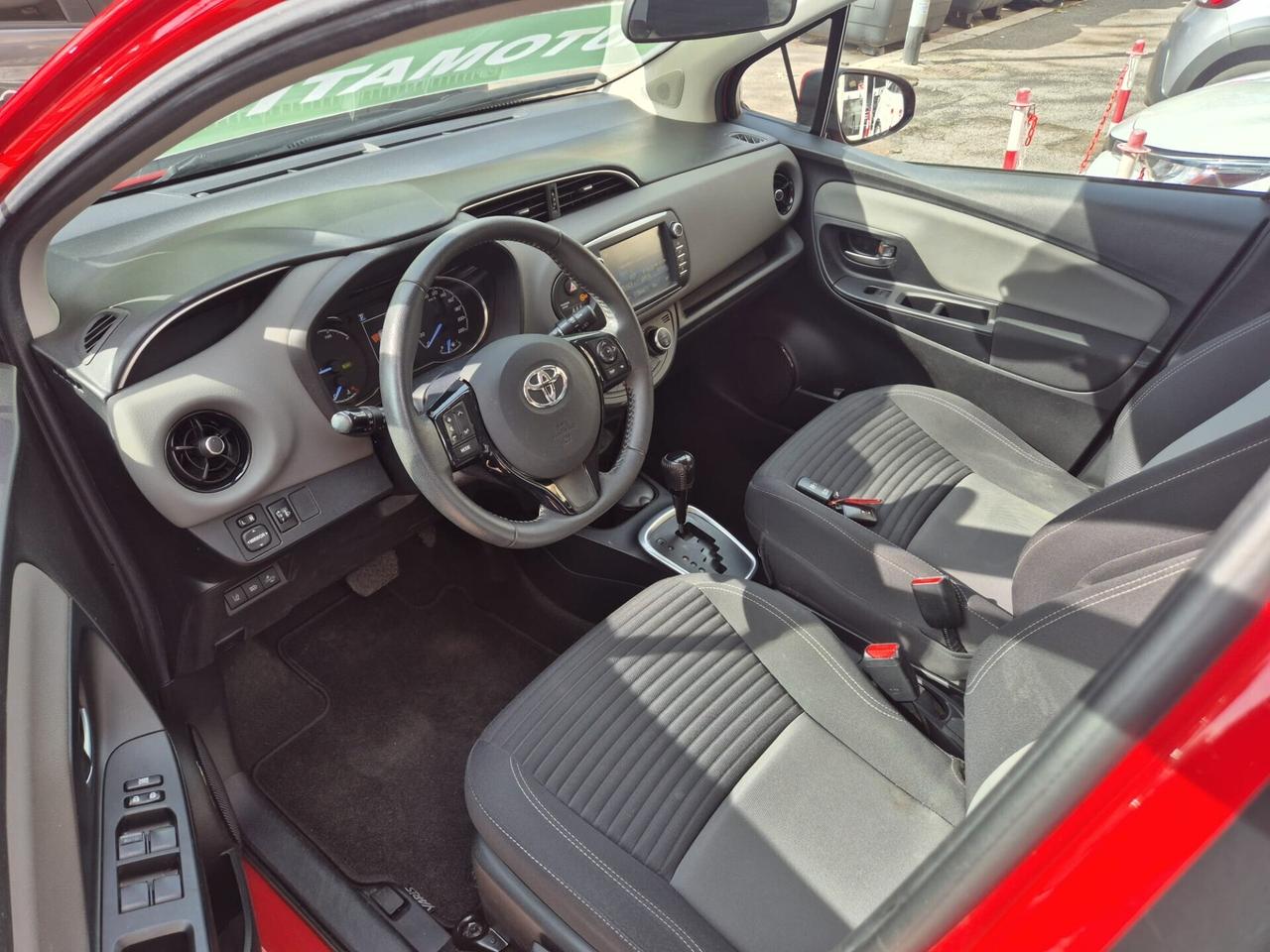 Toyota Yaris 1.5 Hybrid 5 porte Active