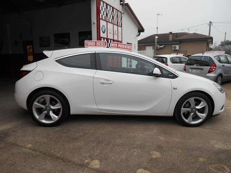 Opel Astra GTC 1.6 CDTI 110CV X NEO PATENTATI