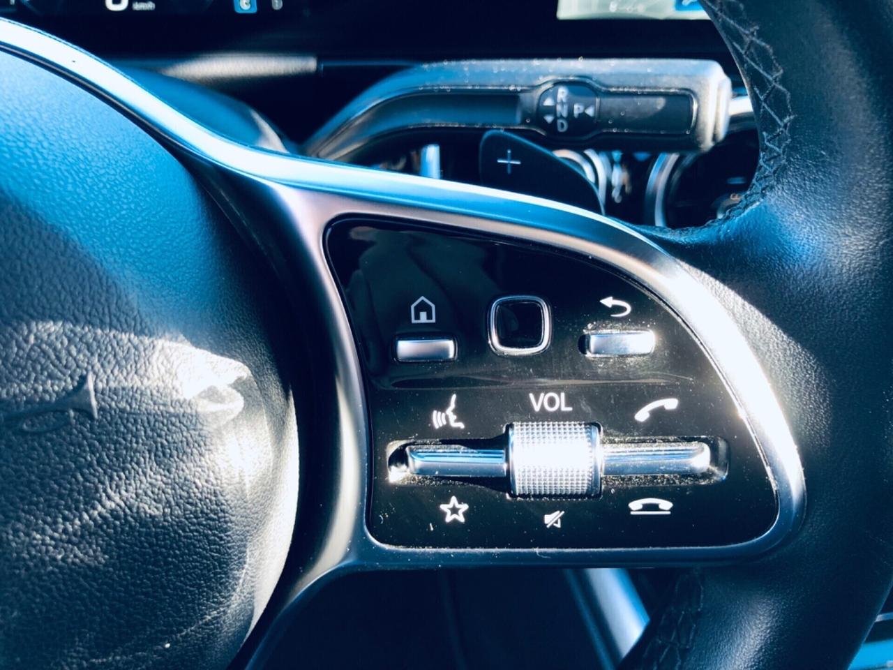 Mercedes-benz GLA 200d Automat TETTO-PELLE-TELECA