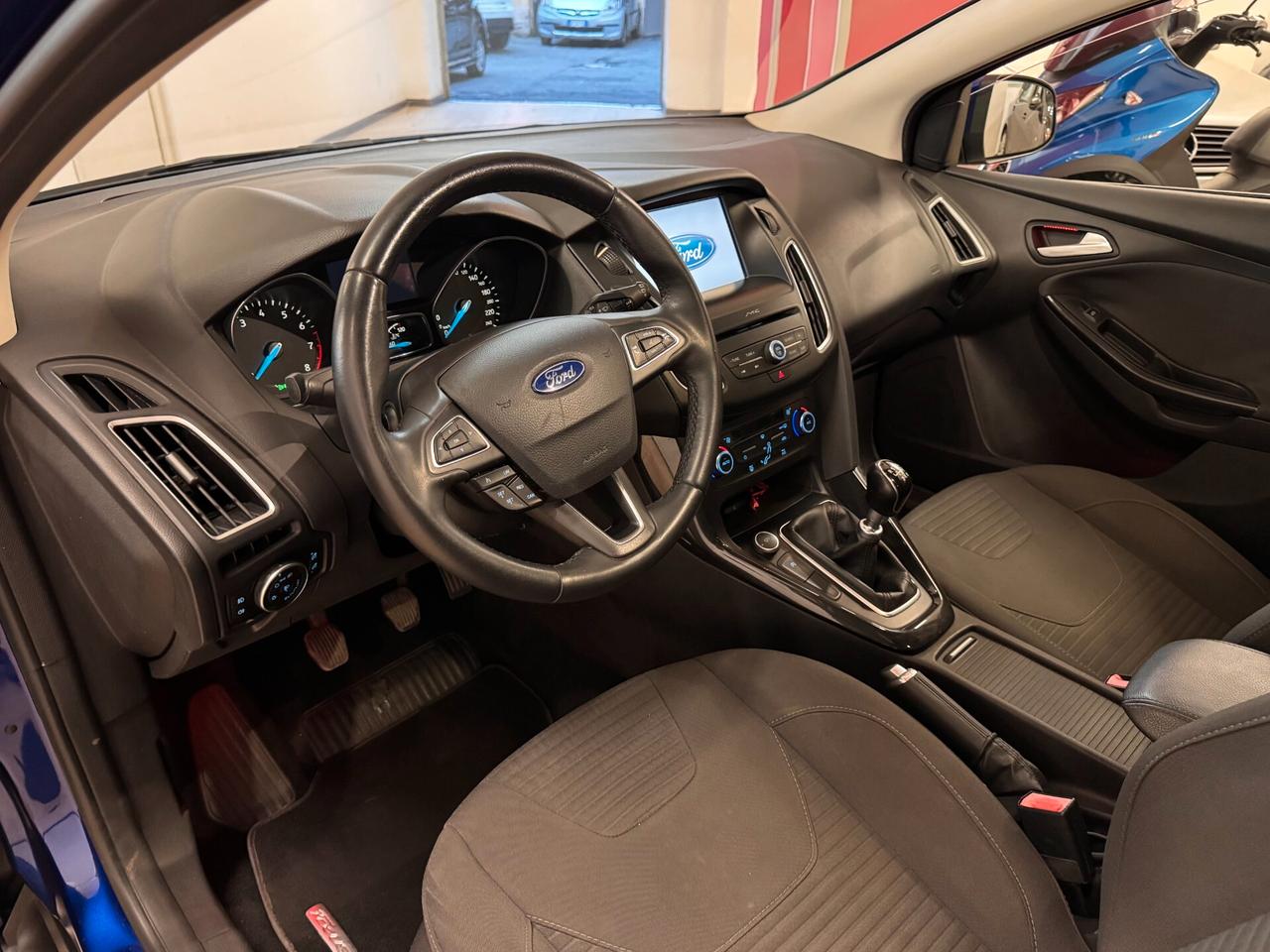 Ford Focus 1.0- 125 CV Titanium-UniPro-Garantita-Permute