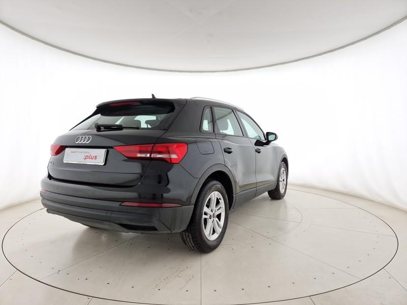 Audi Q3 35 2.0 tdi business