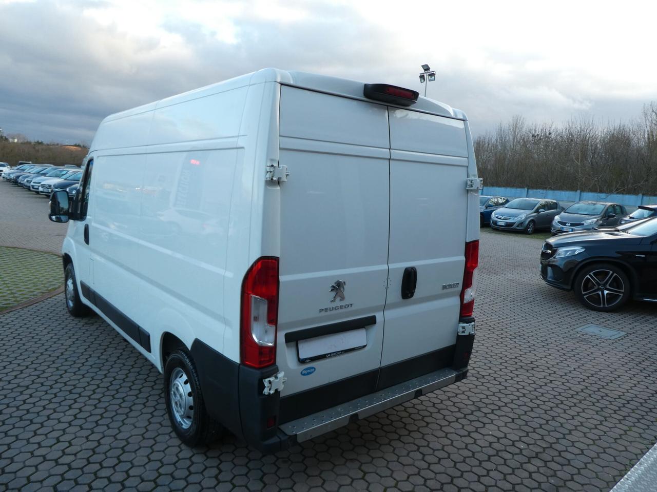 Peugeot Boxer 330 2.2 BlueHDi €12500 PIU IVA