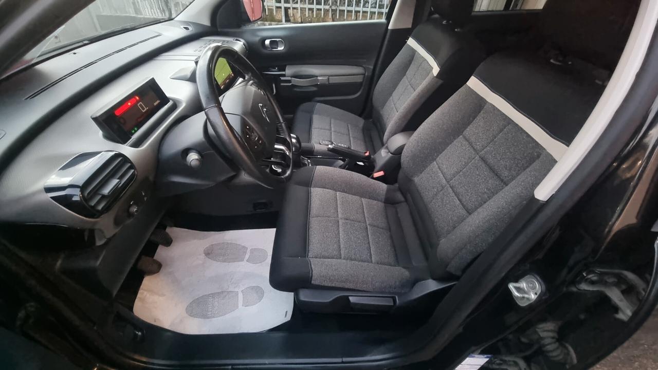 Citroen C4 Cactus BlueHDi 100 Shine