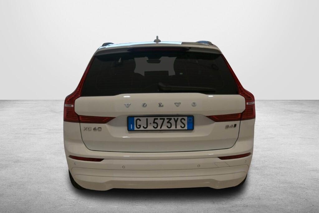 VOLVO XC60 2.0D 197CV B4 (D) AUTOMATIC AWD MOMENTUM ( FARI LED - COCKPIT - CRUISE - PDC - TELECAMERA POST. - CERCHI 18 )