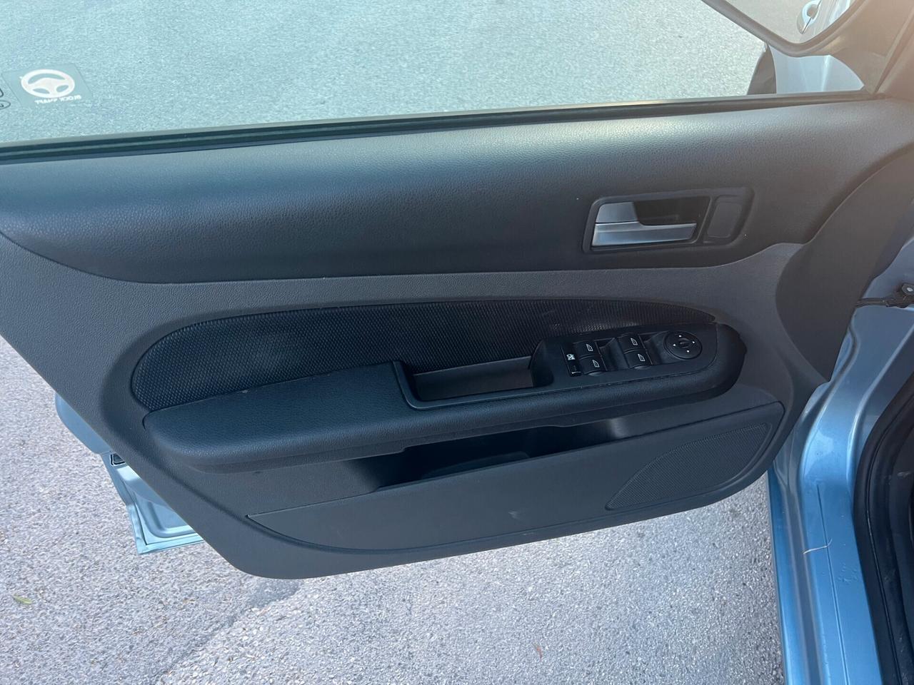 Ford Focus CC Focus (115CV) Titanium
