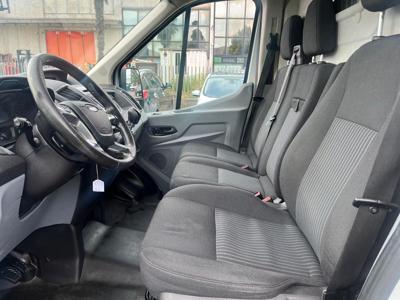 Ford Transit 2.2TDCi L3H2 **+iva**