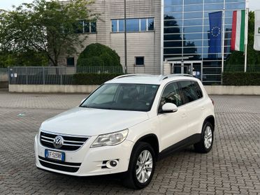 Volkswagen Tiguan 2.0 TDI DPF 4MOTION DSG Sport & Style