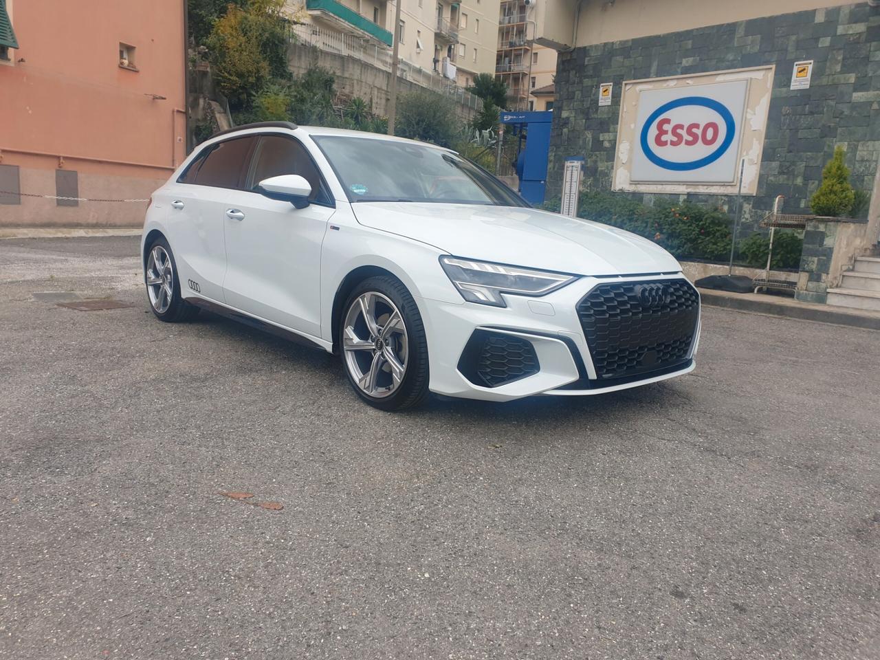 Audi A3 SPB stronic 35 TFSI S line edition MHEV