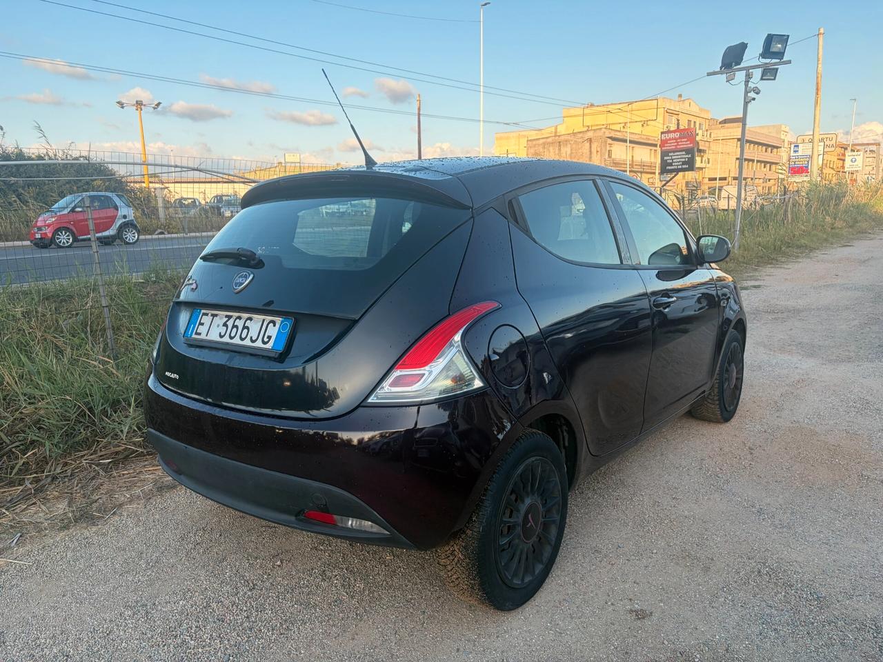 LANCIA YPSILON 1.2 115.000 KM ANNO 2013 GARANTITA