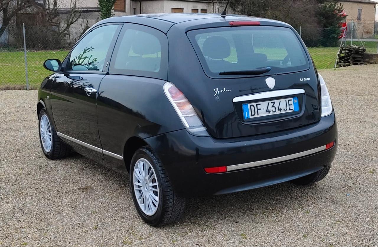Lancia Ypsilon 1.2 Argento
