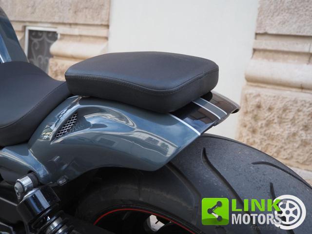 HARLEY-DAVIDSON VRSCDX Night Rod Special *OTTIME CONDIZIONI*