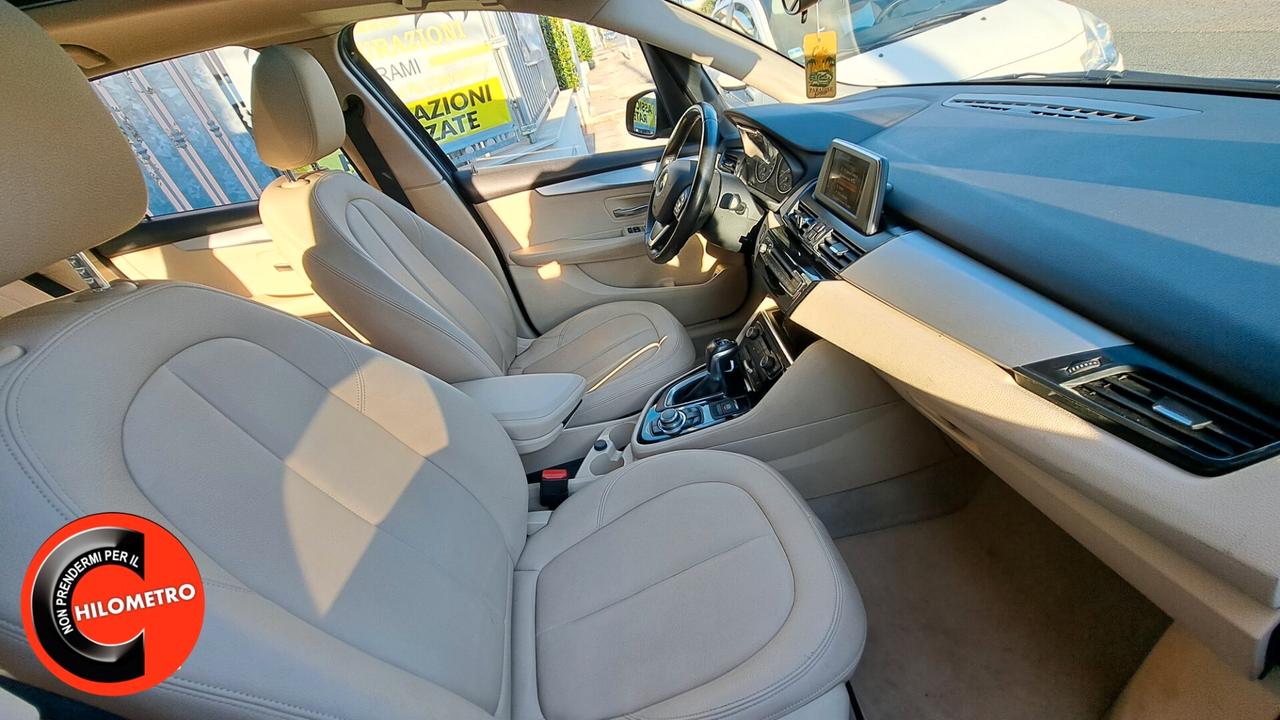 Bmw 2er Active Tourer 218d Active Tourer Luxury