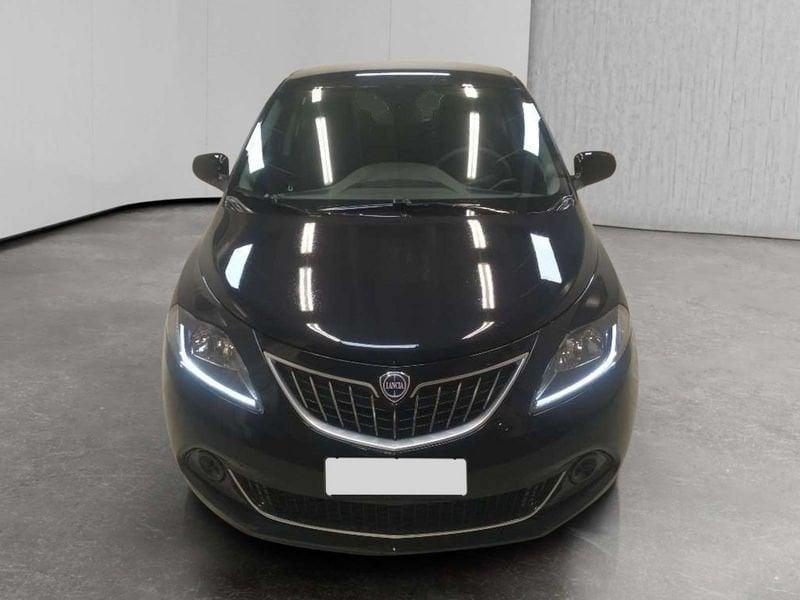 Lancia Ypsilon 1.0 firefly hybrid Platino s&s 70cv