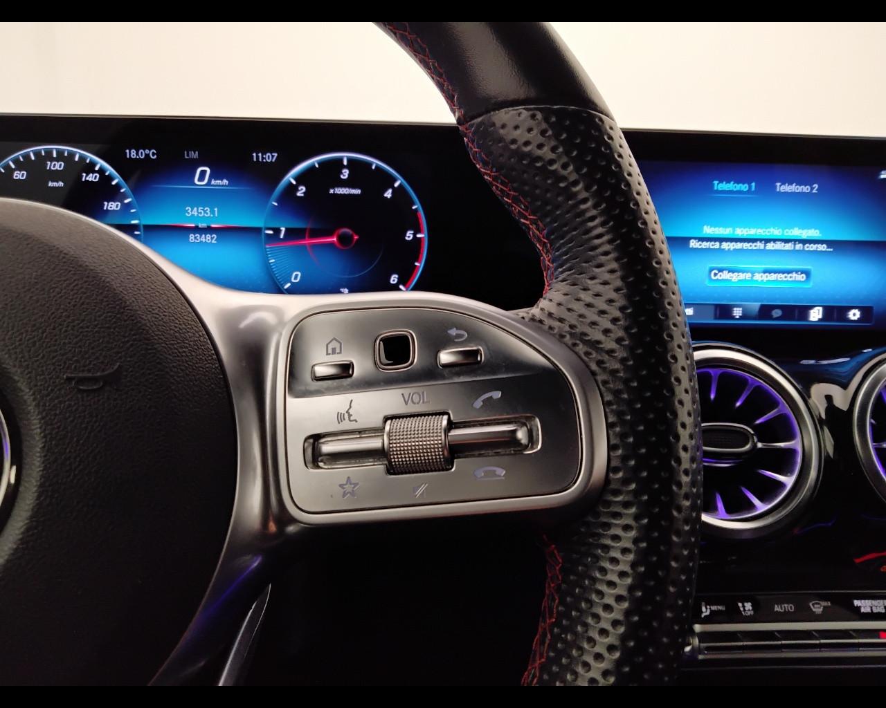 Mercedes-Benz GLB - X247 2019 - GLB 200 d Premium auto