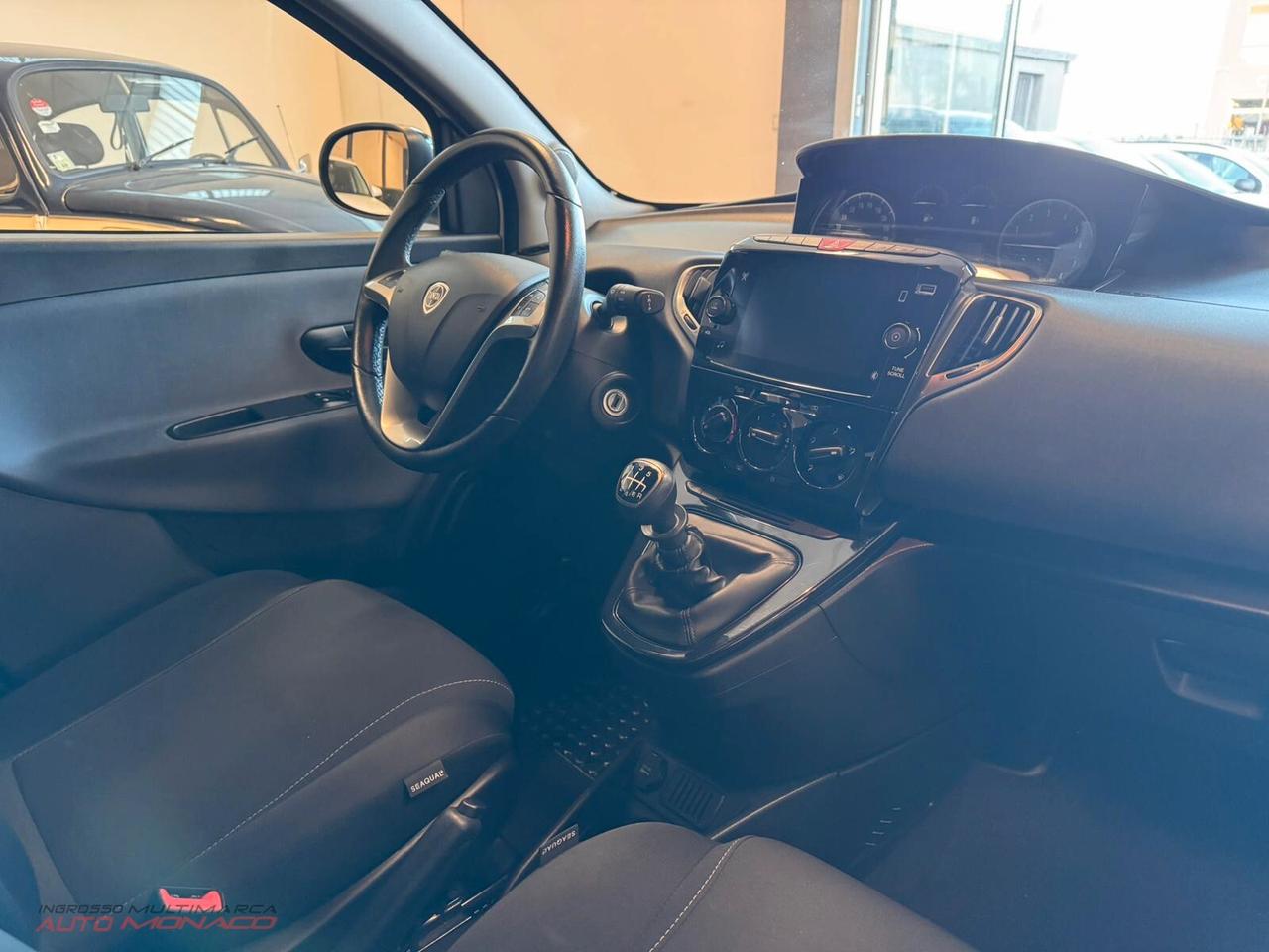 Lancia Ypsilon 1.0 FireFly 70cv Hybrid Gold 2022