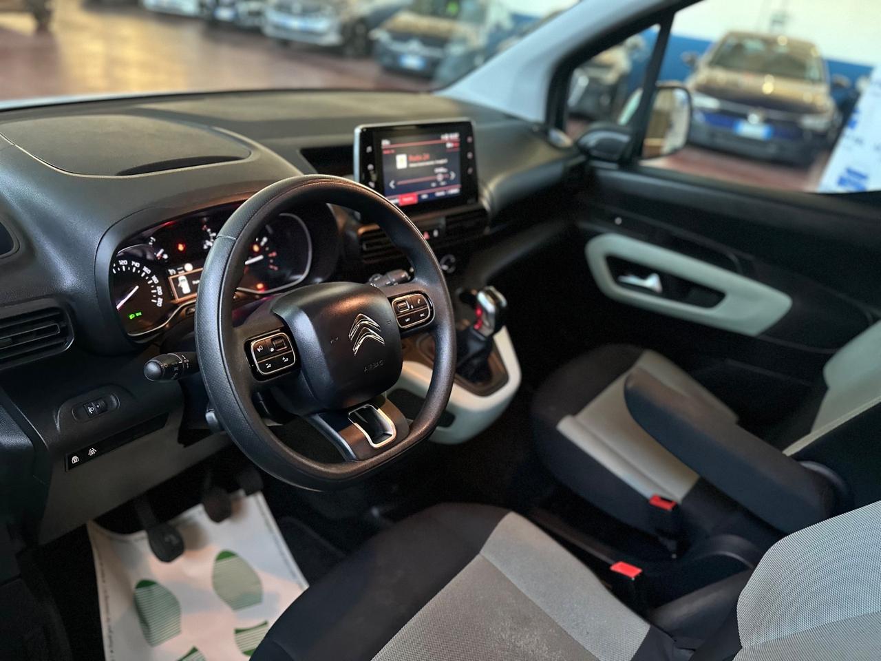 Splendido Citroen Berlingo/ monovolume/2020